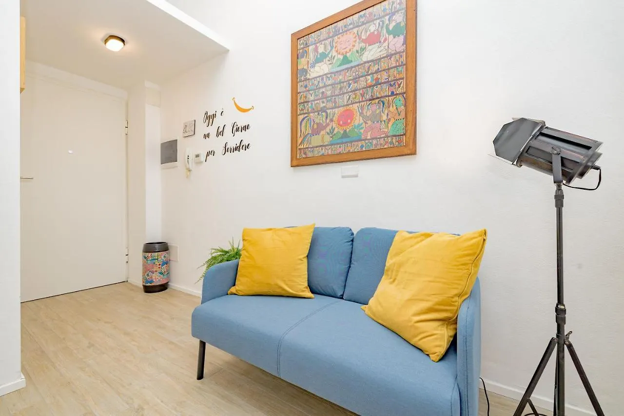 Appartamento Con Due Camere - Free Parking Milano