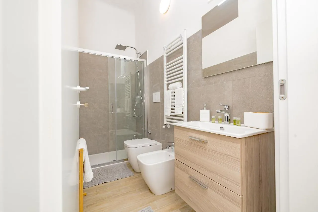 Apartment Appartamento Con Due Camere - Free Parking Milan